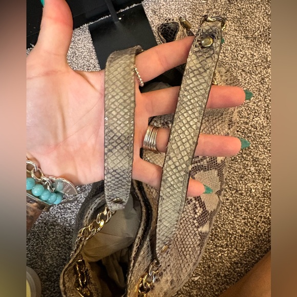 Michael Kors Jet Set Chain Python embossed Gather Tote - Picture 5 of 14